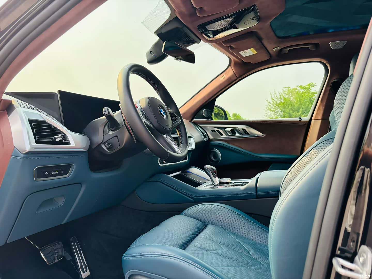 BMW XM, 2026 6
