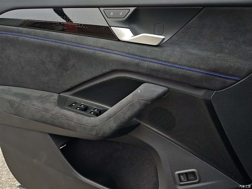 Volkswagen Tiguan L, 2024 8