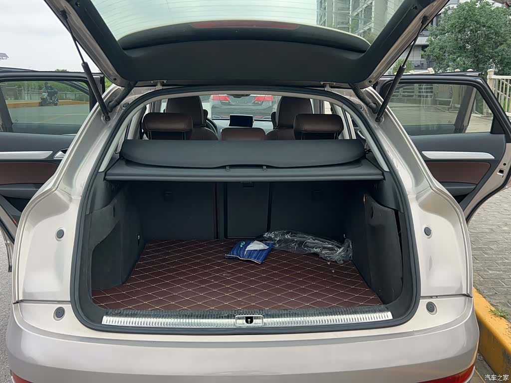 Audi Q3, 2015 12