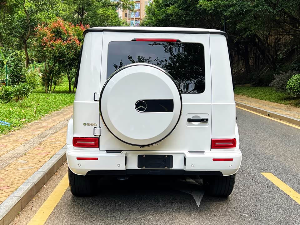 Mercedes-Benz G-class