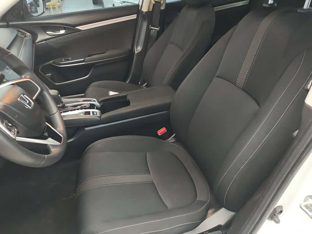 Honda Civic, 2018 15