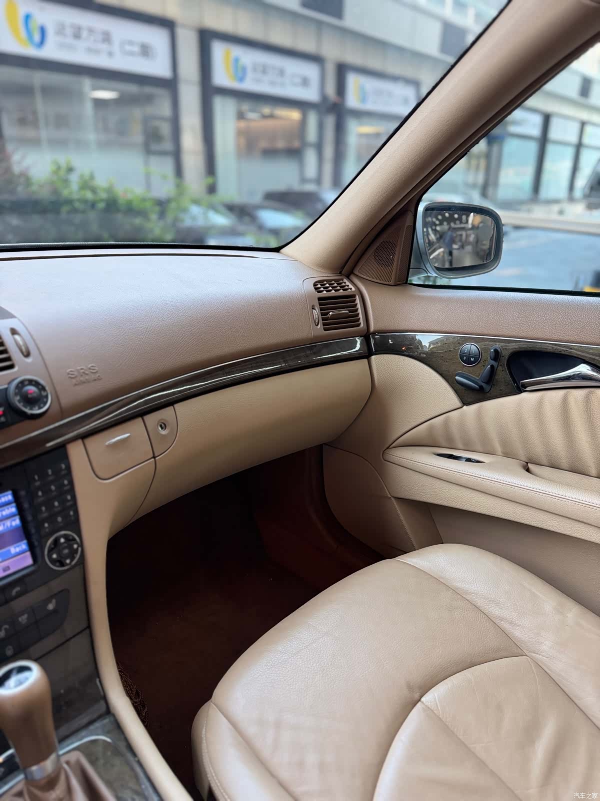 Mercedes-Benz E-Class, 2008 13