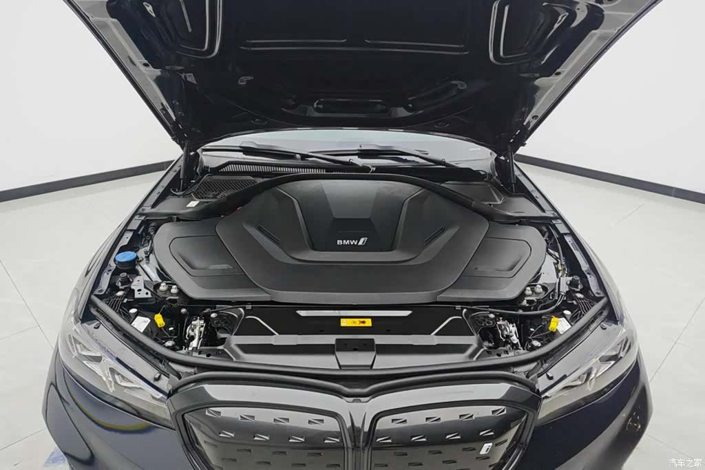 BMW i3, 2023 10