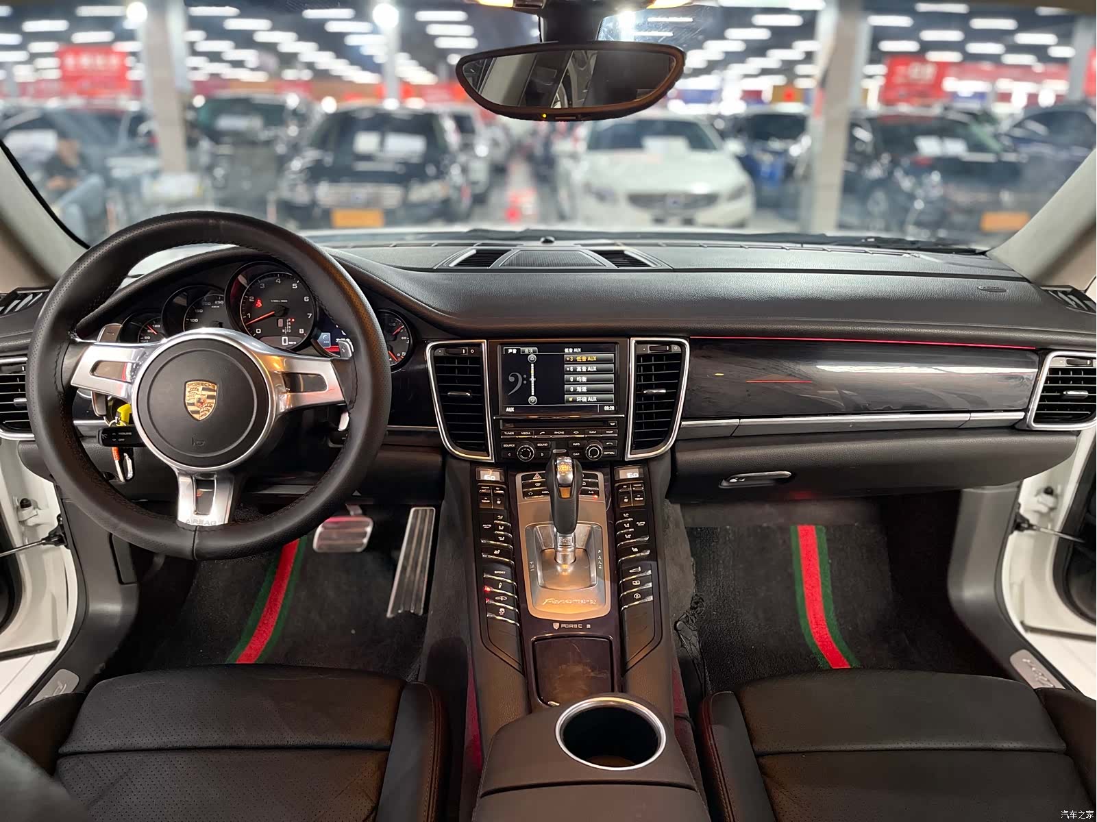 Porsche Panamera, 2013 8