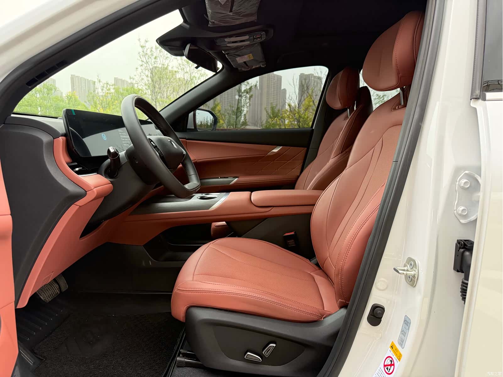 Changan CS75, 2025 4