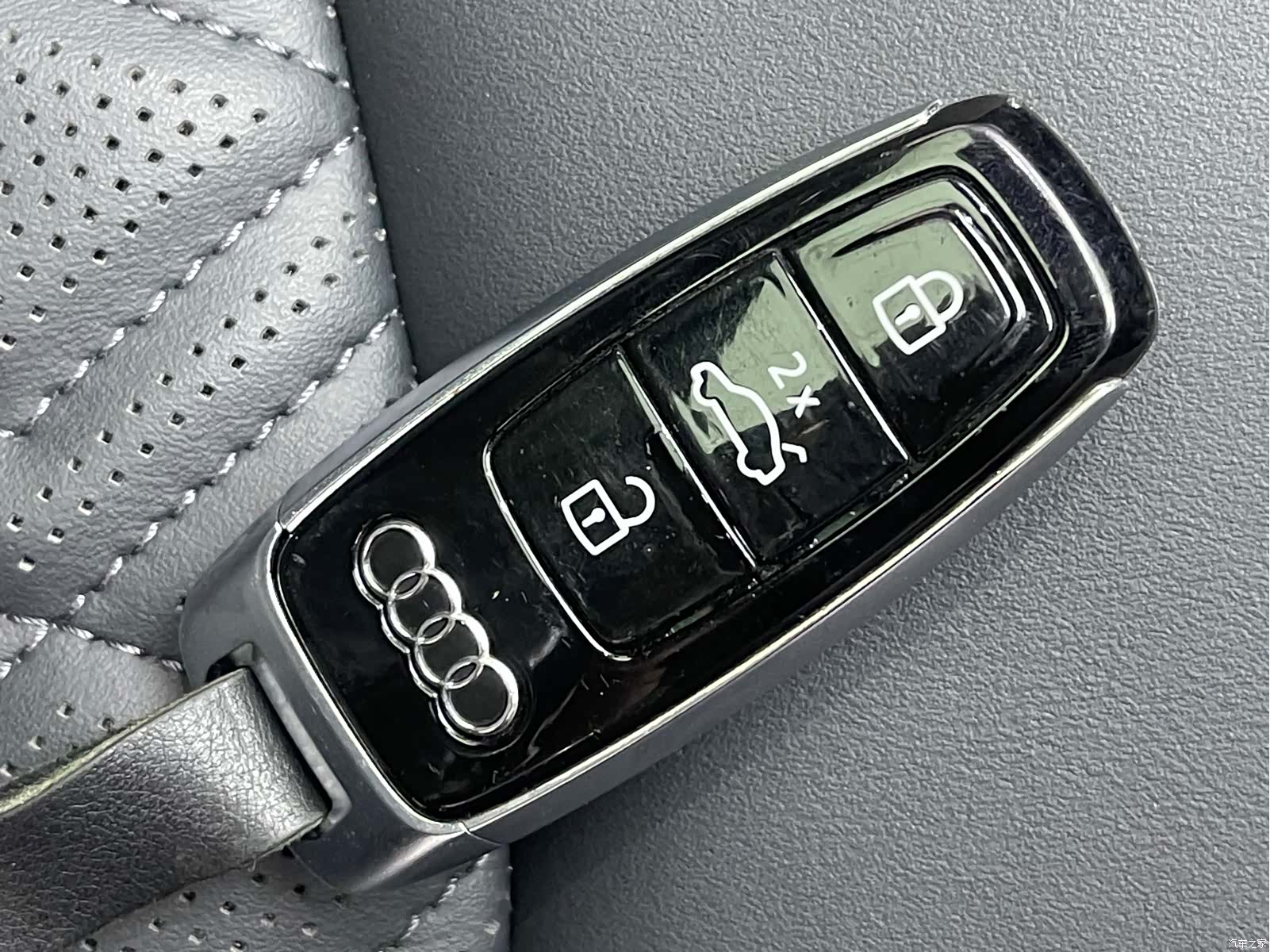 Audi A6L, 2025 14