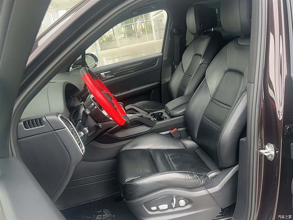 Porsche Cayenne, 2019 11