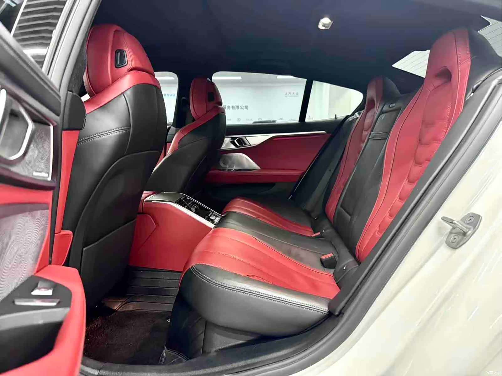 BMW 8 Series, 2021 все фото