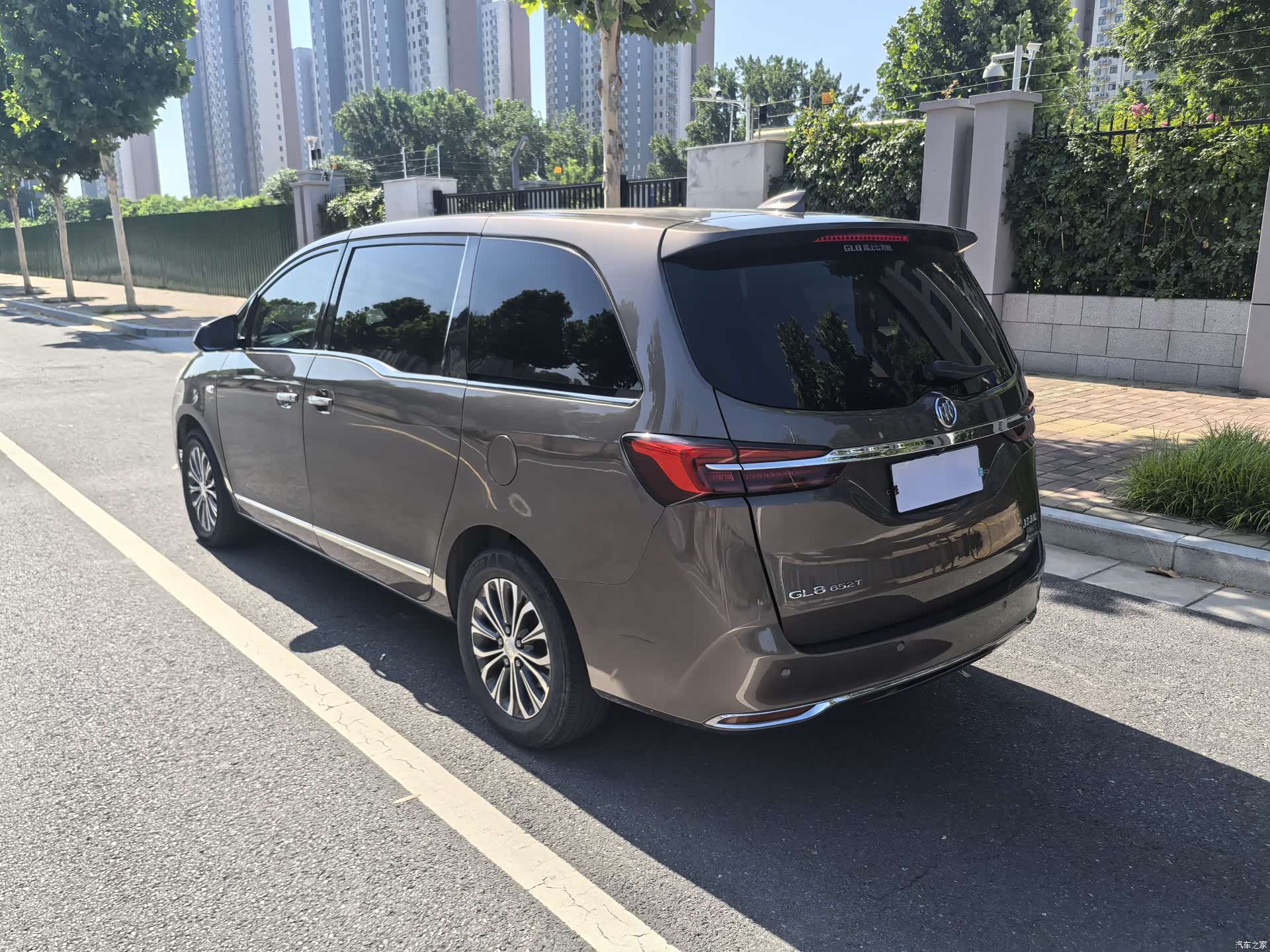 Buick GL8, 2020 12