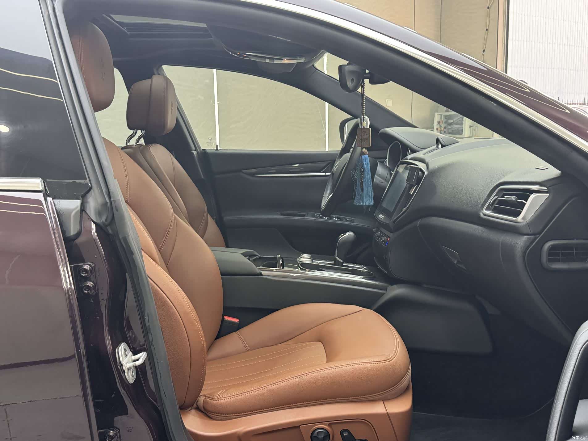 Maserati Ghibli, 2017 13