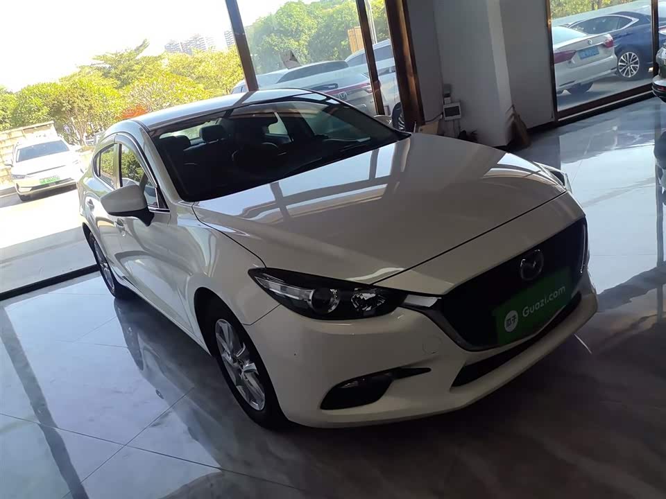 Mazda 3 Angkesaila