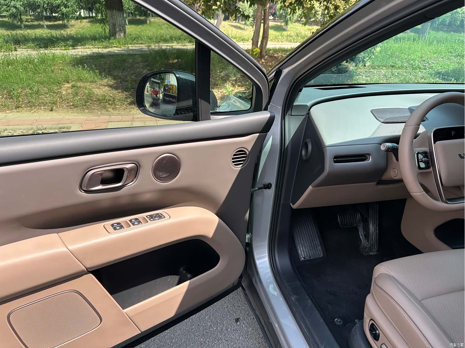 Li Auto i6, 2026 12