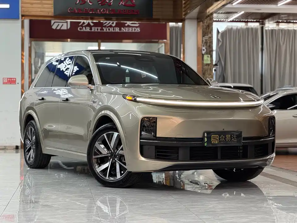 Li Auto Ideal L8