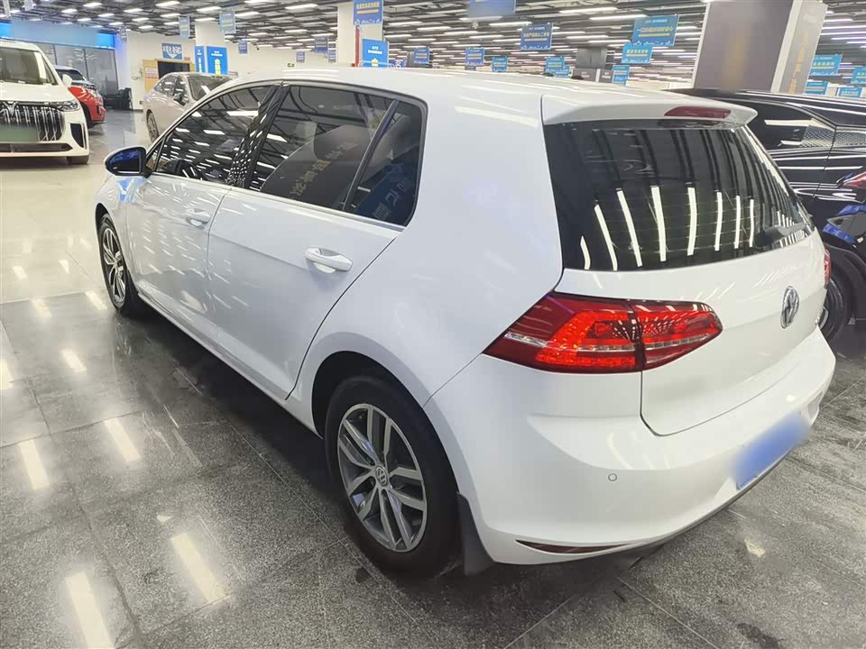 Volkswagen golf