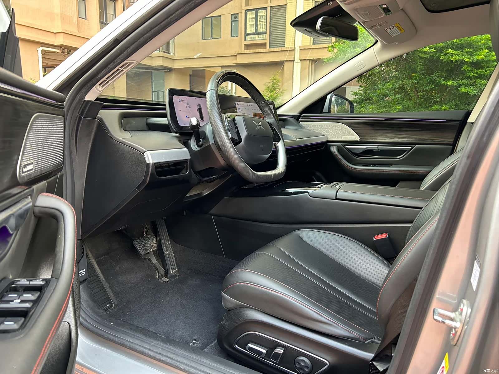 Xpeng P7, 2022 12