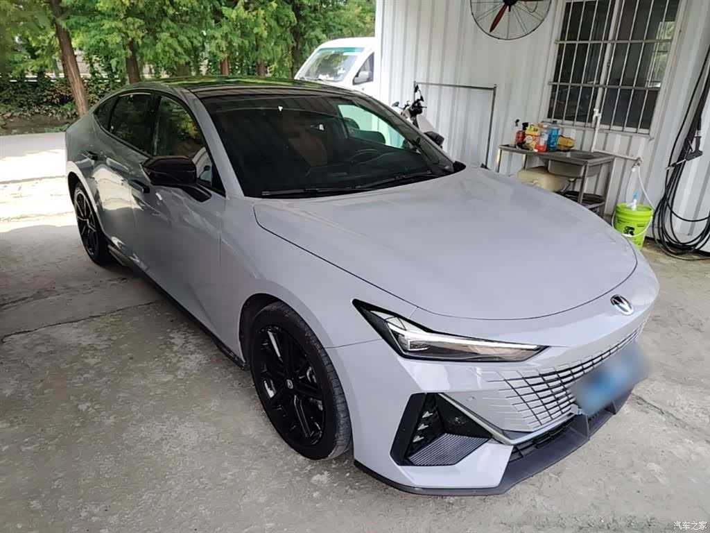 Changan UNI-V, 2023 4
