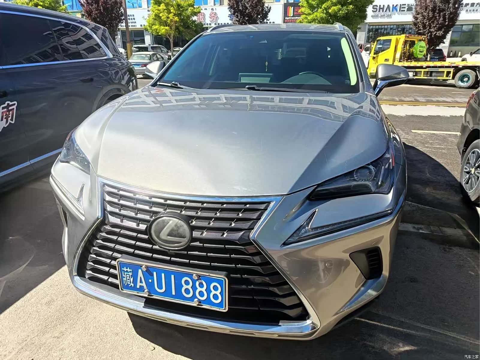 Lexus NX, 2020 3