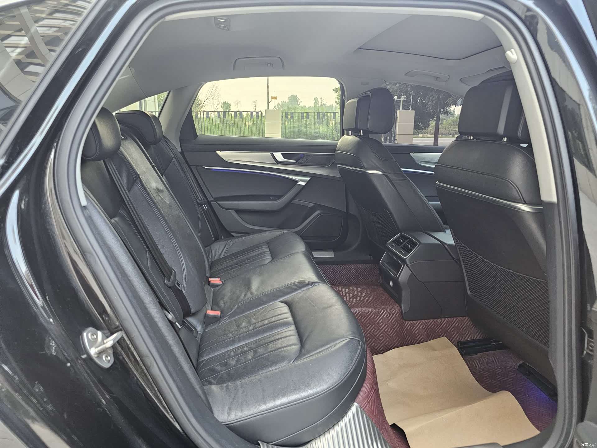 Audi A6L, 2020 10