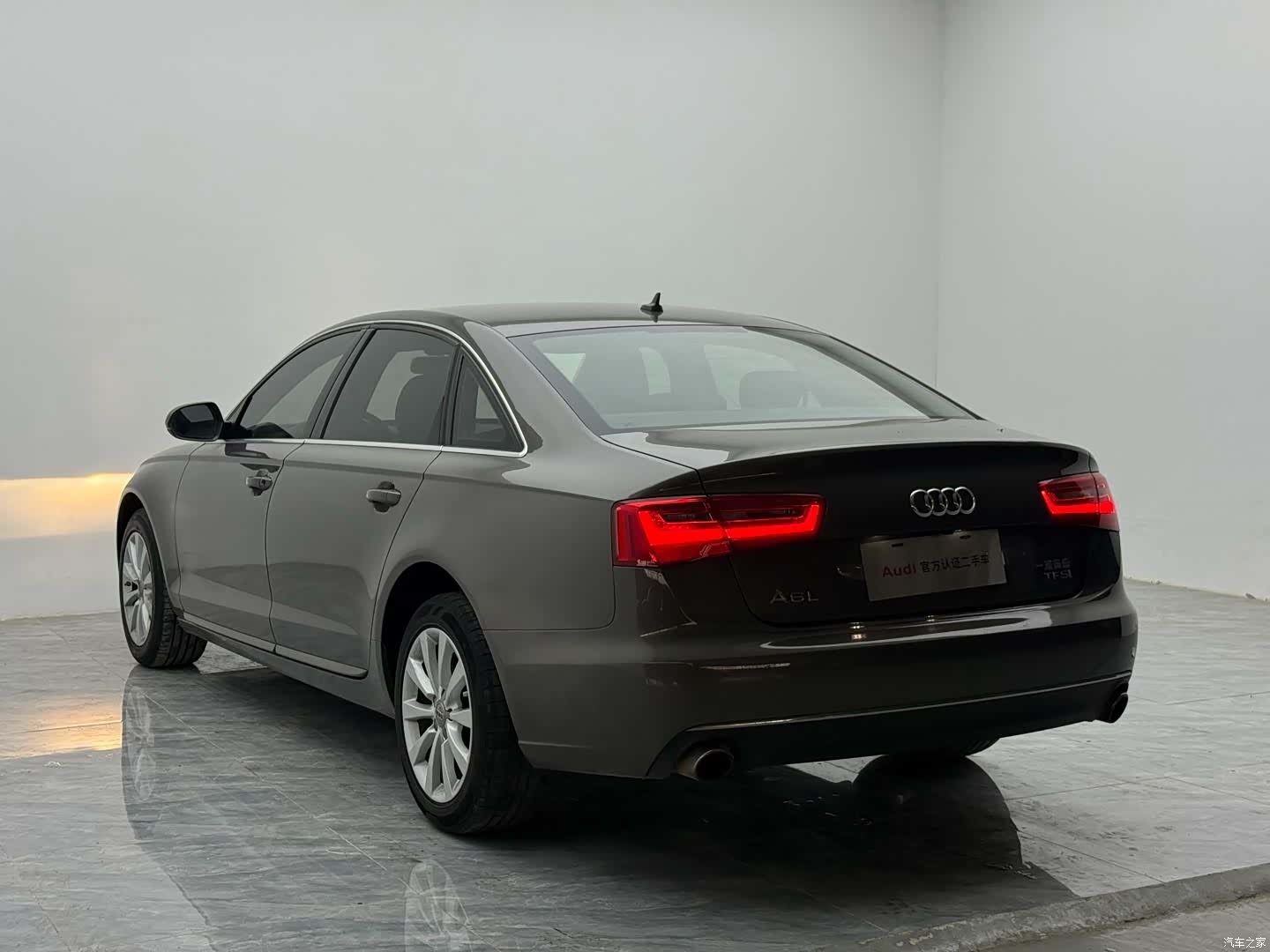 Audi A6L, 2015 15