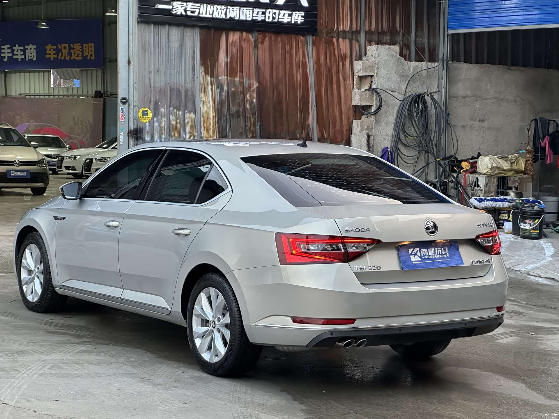 Skoda Superb, 2019 16