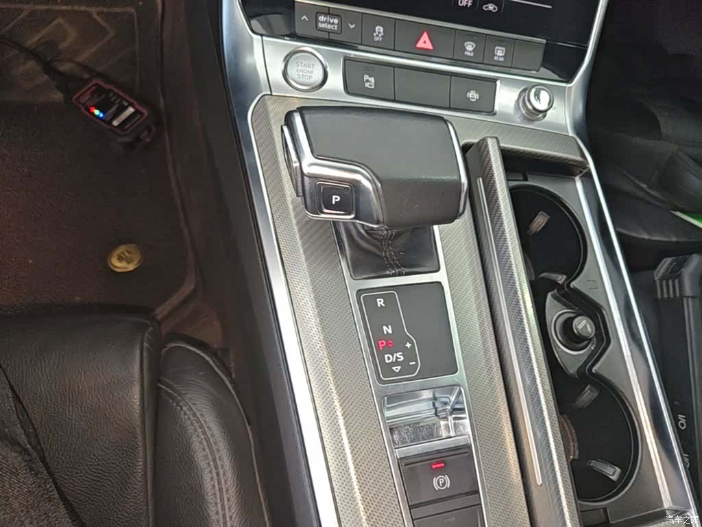 Audi A6L, 2020 14