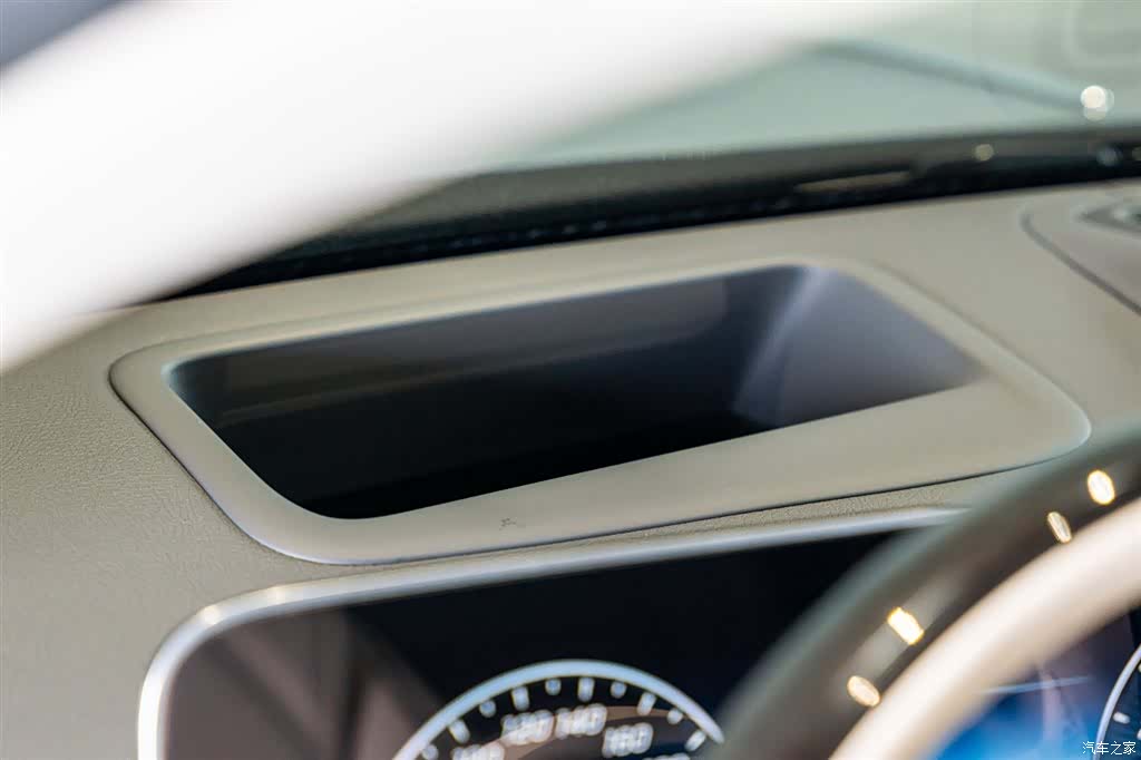 Maybach S-Class, 2025 18