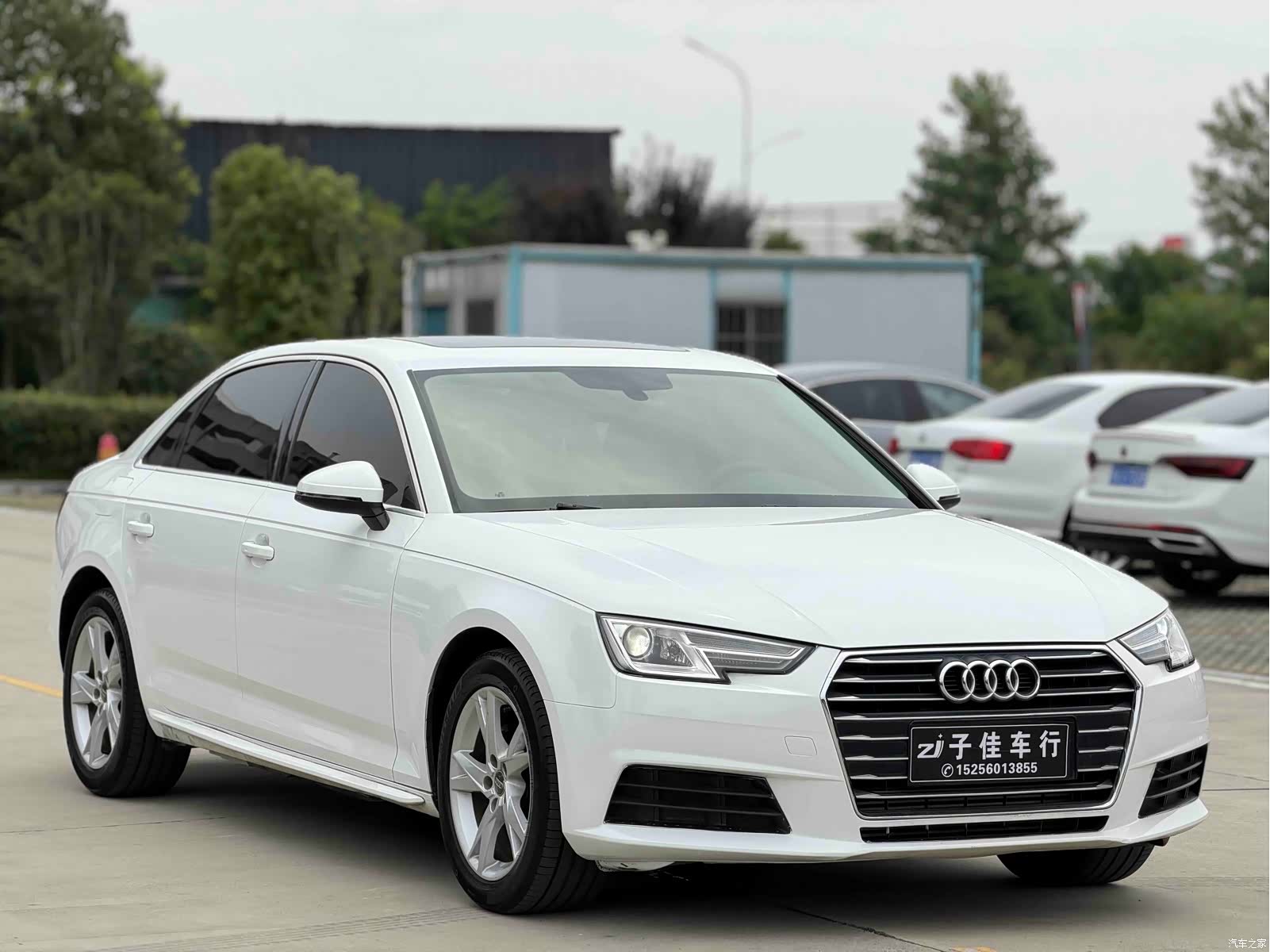 Audi A4L, 2017 3
