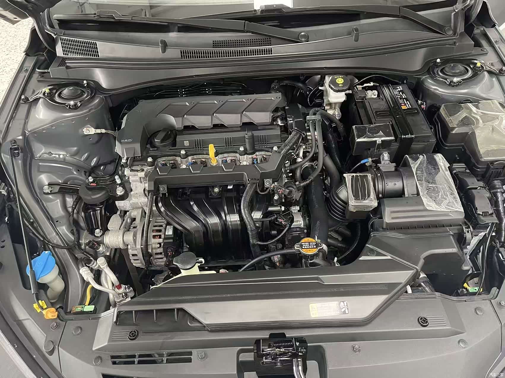 Hyundai Elantra, 2023 11