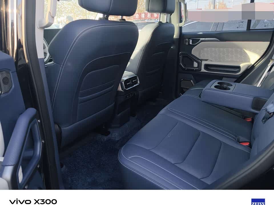 Jetour Jet Traveler C-DM