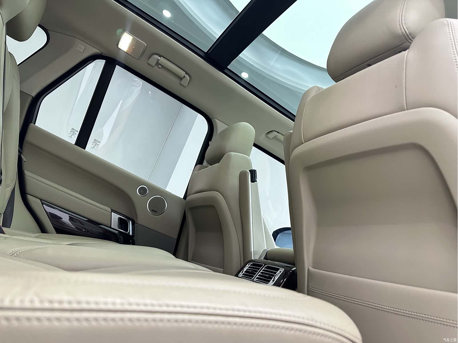 Land Rover Range Rover, 2016 14