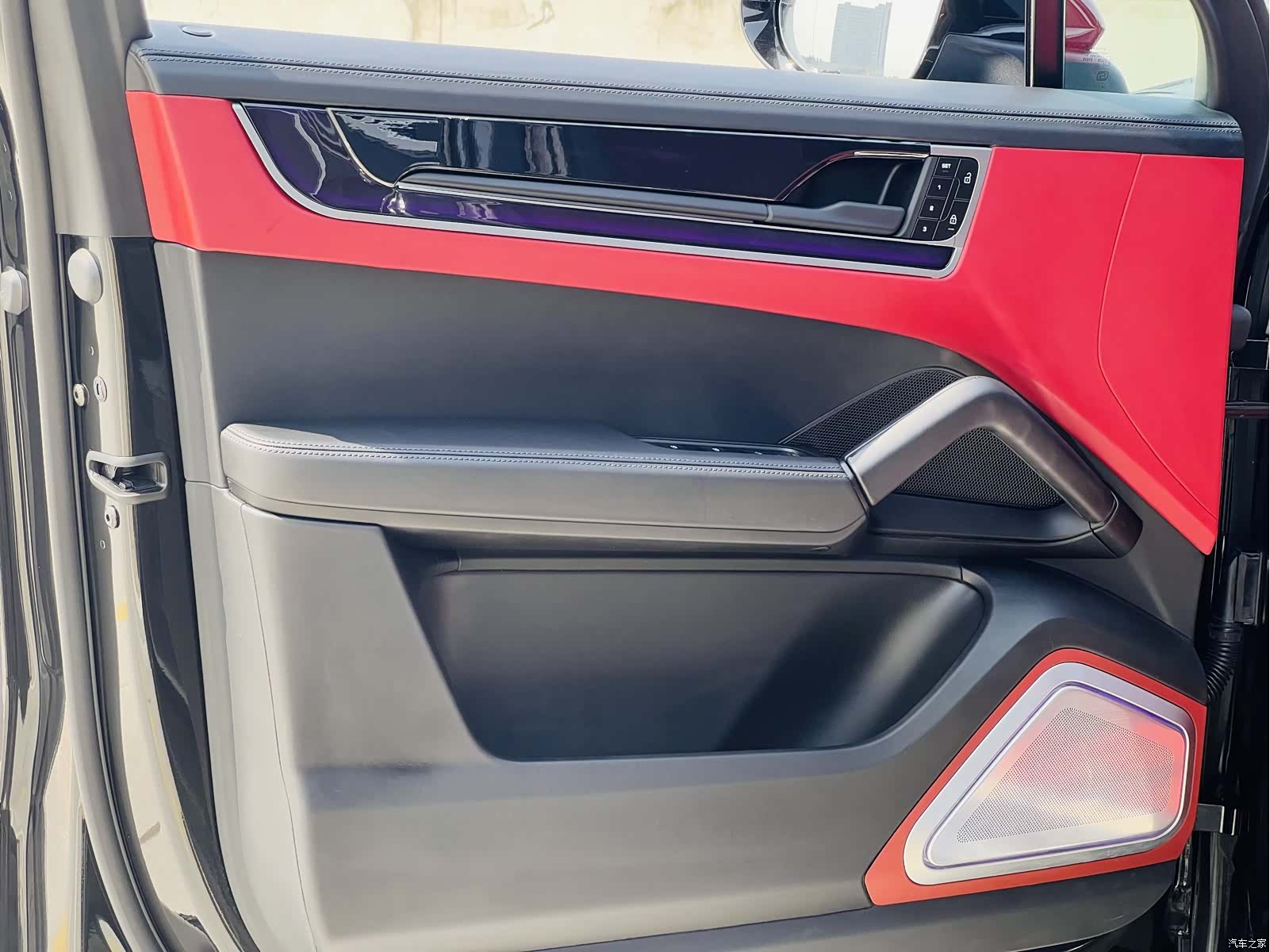 Porsche Cayenne, 2025 16