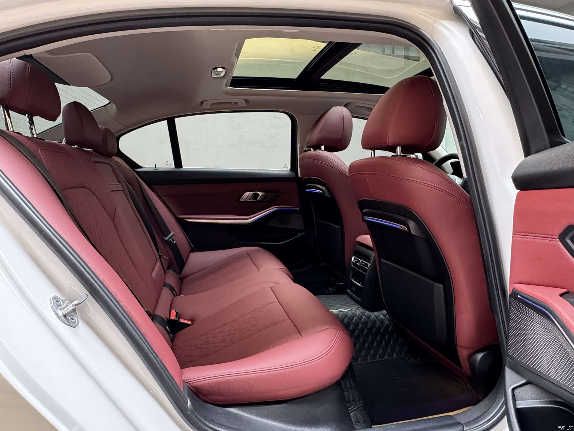 BMW 3 Series, 2022 12