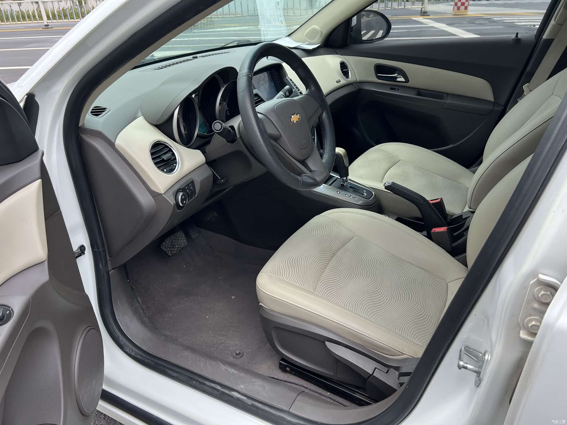 Chevrolet SE, 2016 7