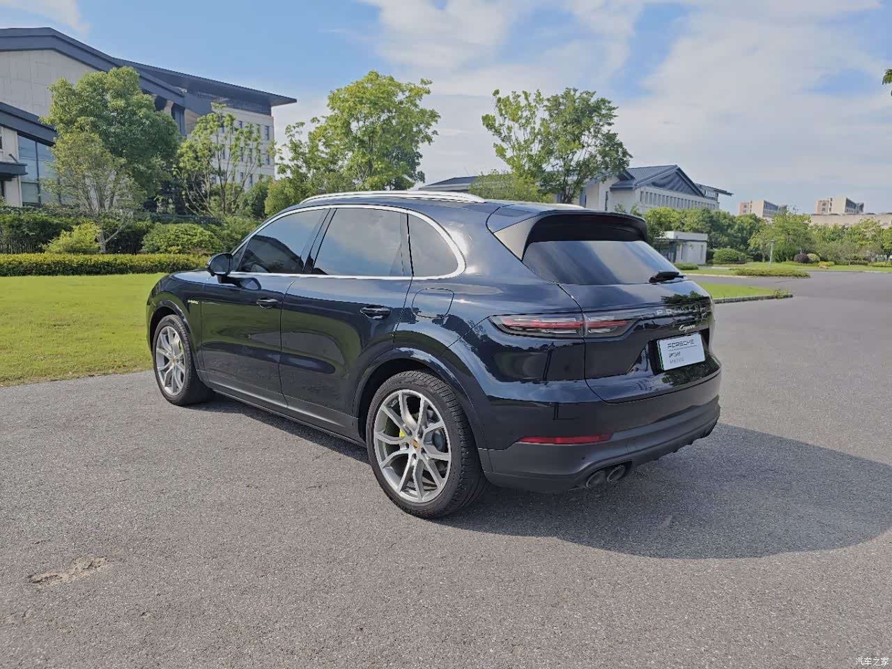 Porsche Cayenne, 2021 3