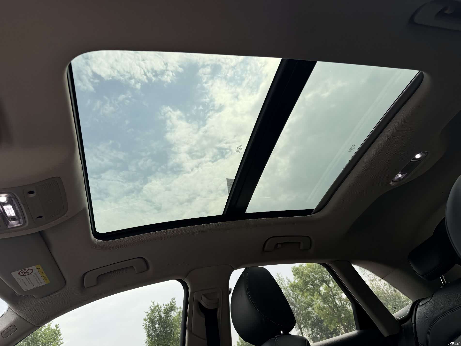 Audi Q3, 2017 11