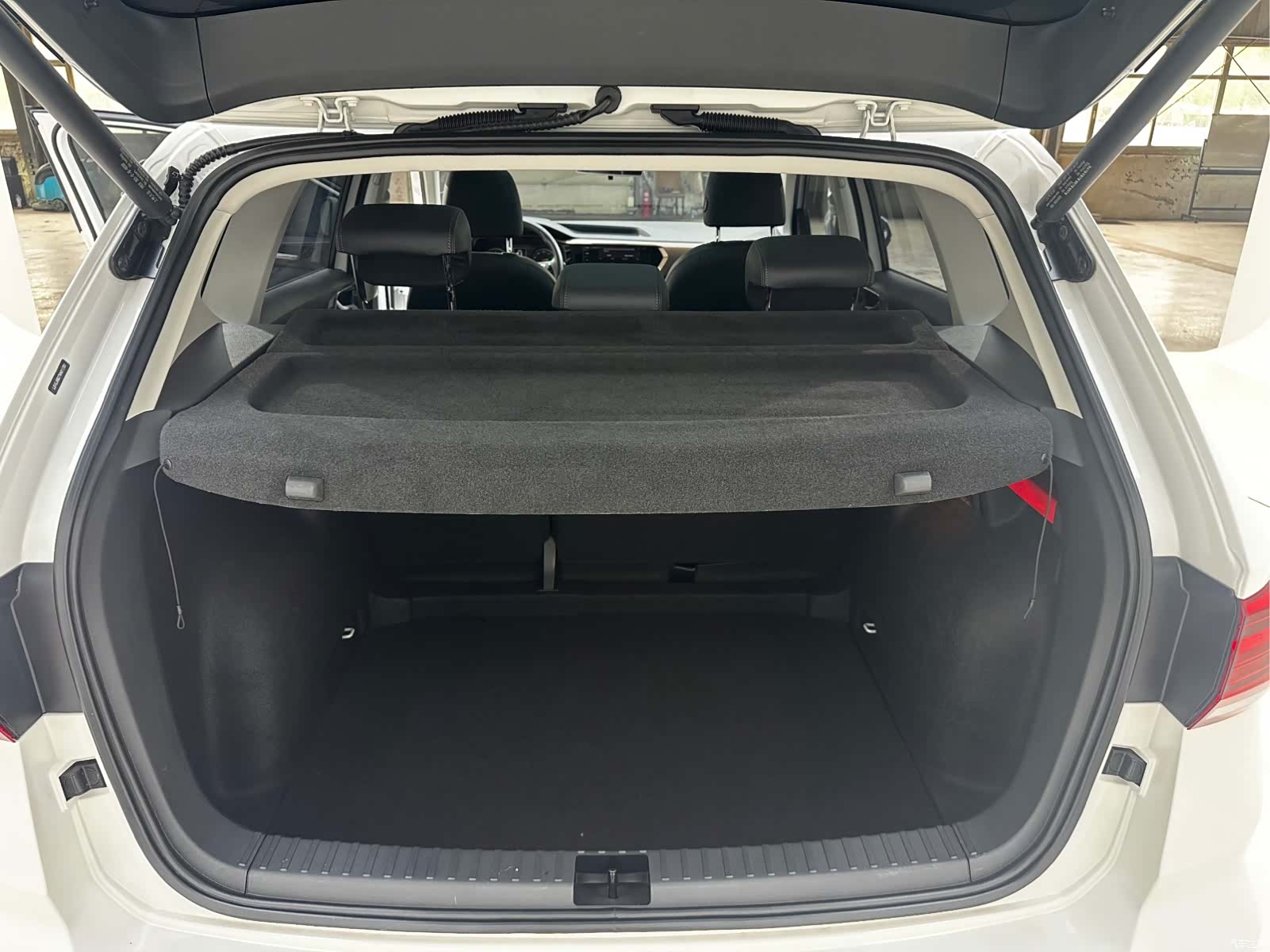 Volkswagen Tharu, 2022 14