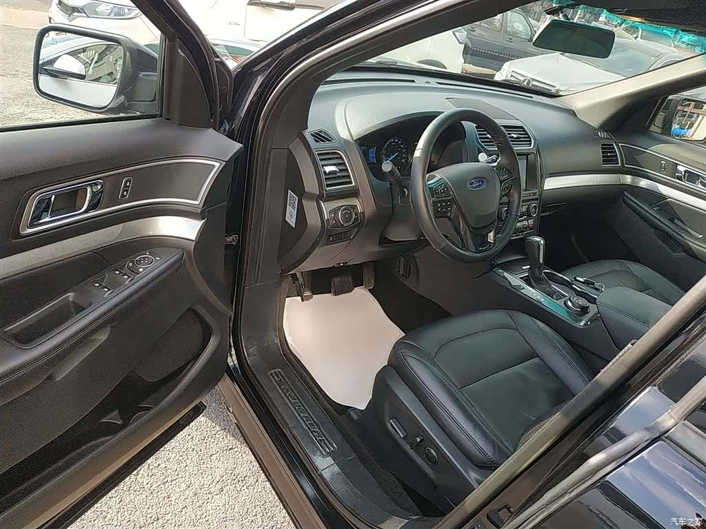 Ford Explorer, 2017 13