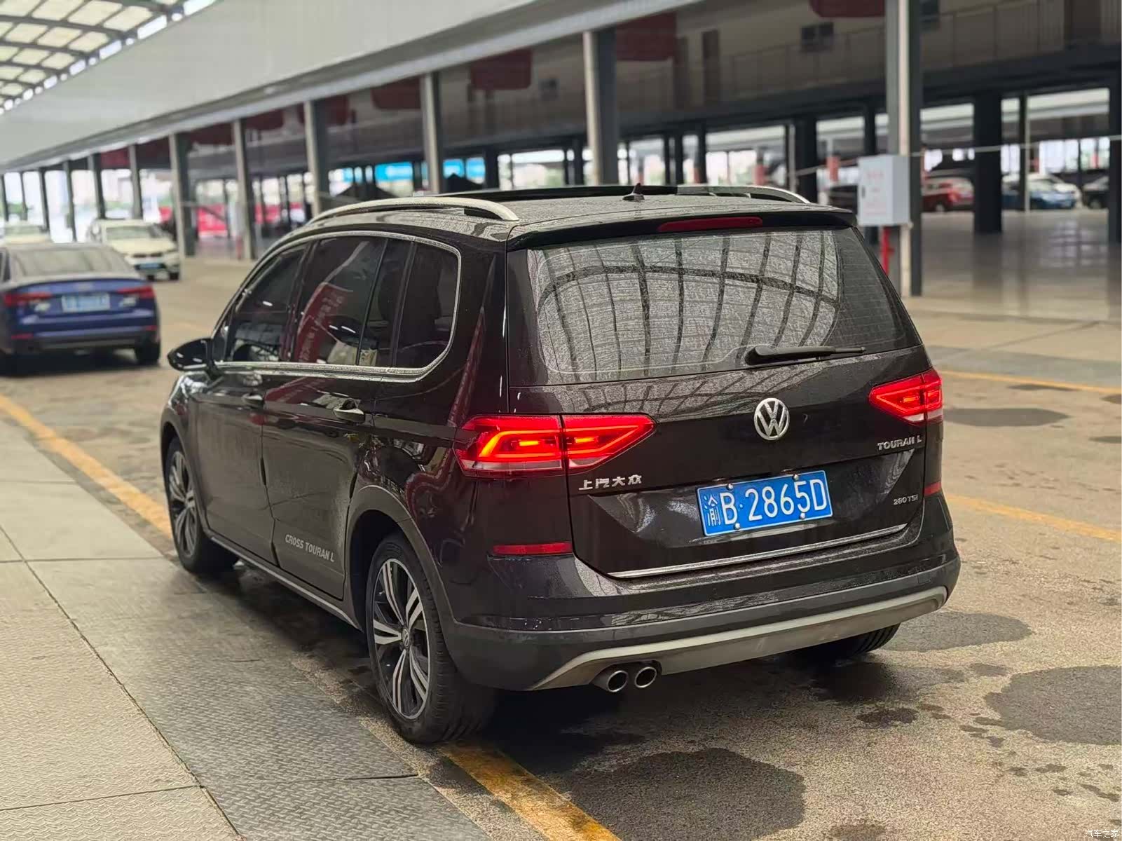 Volkswagen L, 2019 13