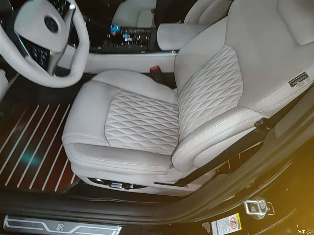 BYD Han, 2025 15