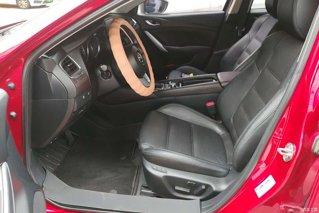 Mazda Atenza, 2017 9