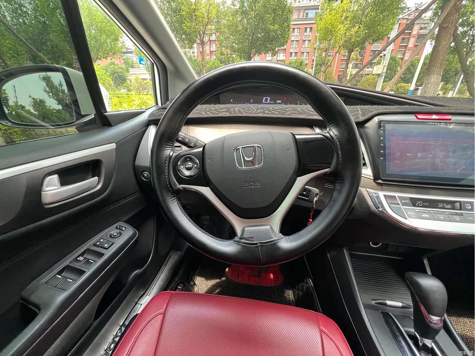 Honda Jade, 2017 12