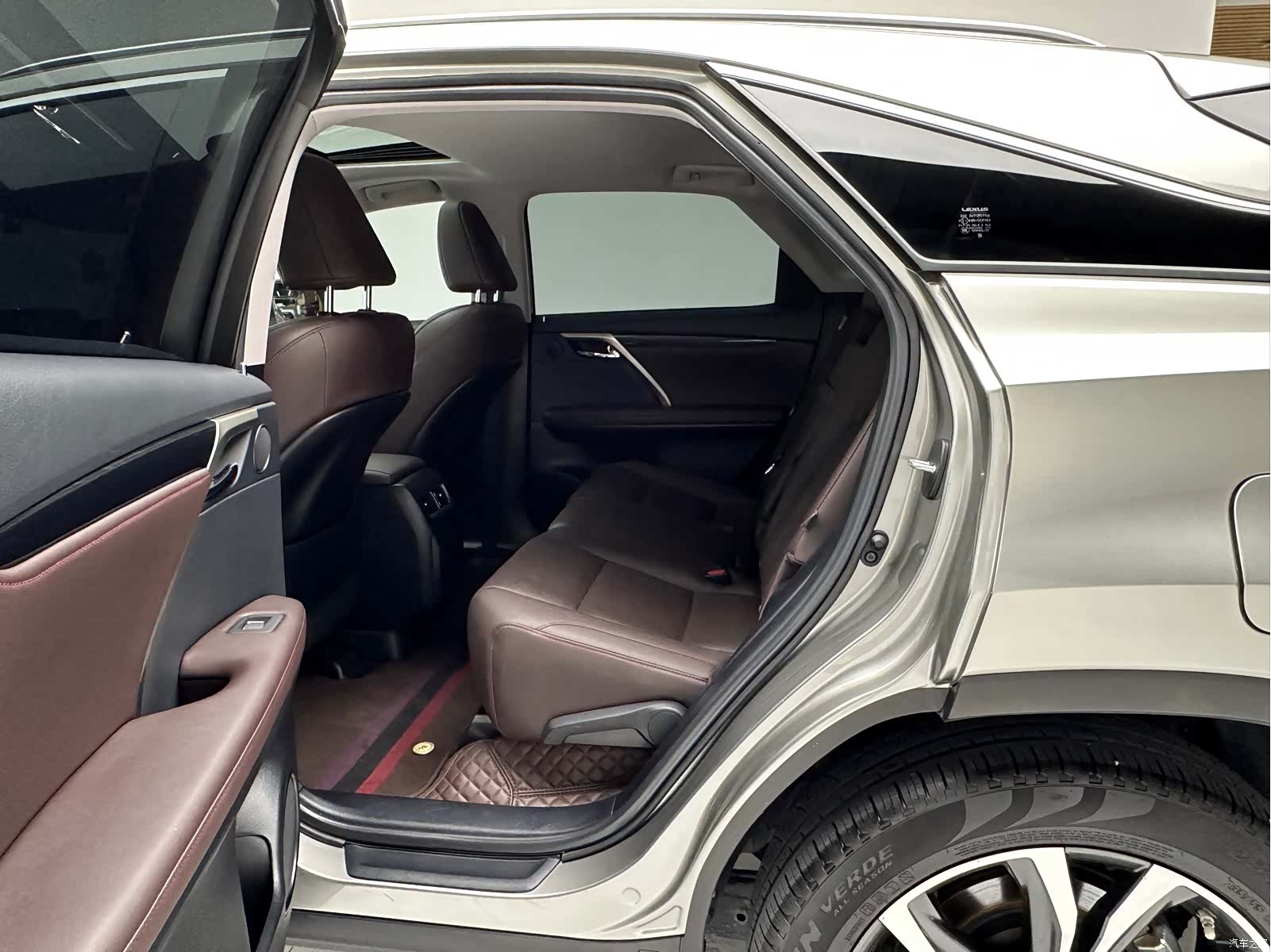 Lexus RX, 2021 8