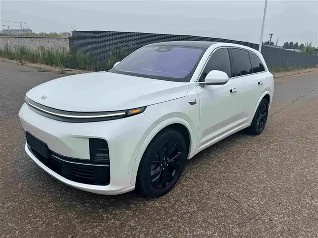 Li Auto L7 2024 — купить из Китая под заказ