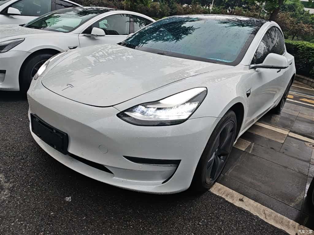 Tesla Model 3, 2019 1