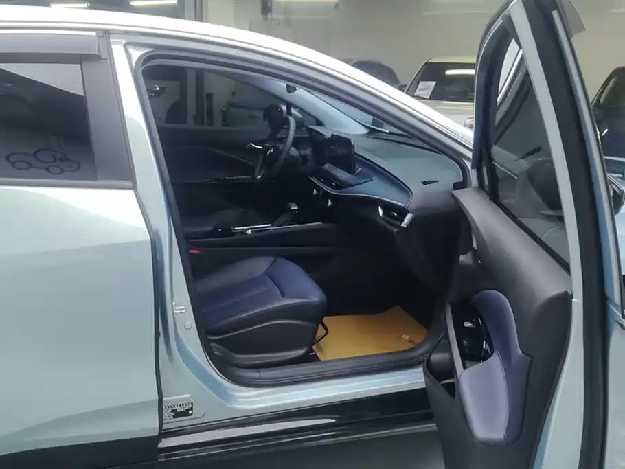 Buick Slightly blue 6