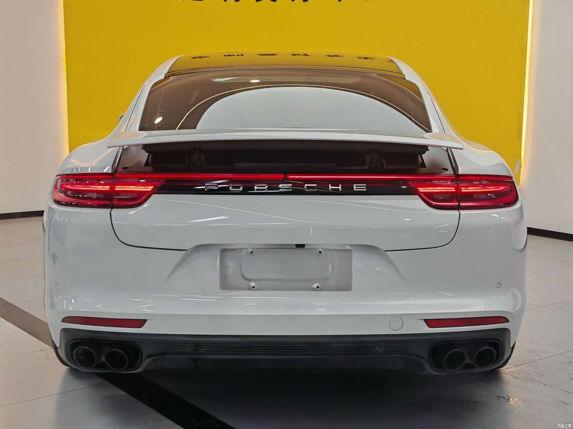 Porsche Panamera, 2018 3
