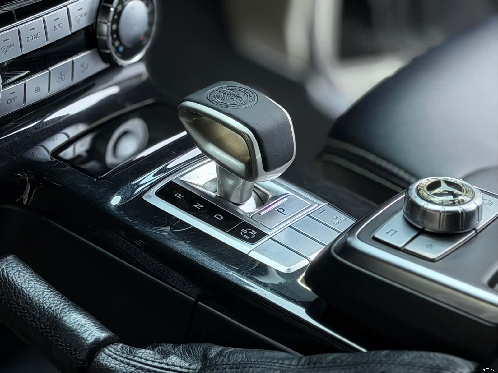 Mercedes-Benz G-Class, 2018 9