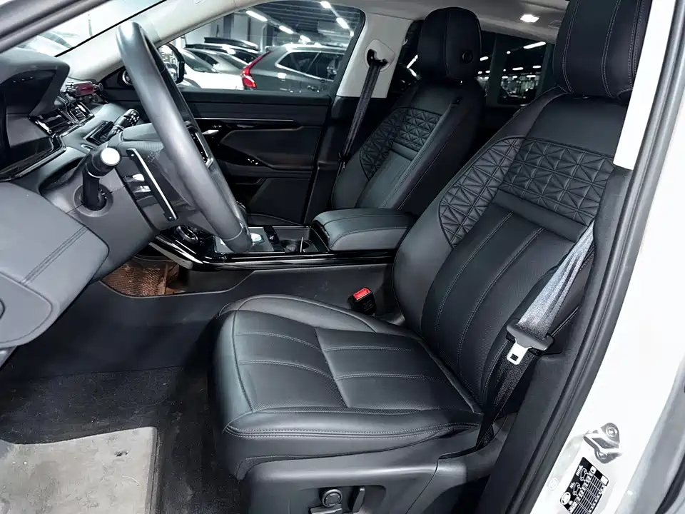 Land Rover Range Rover Aurora