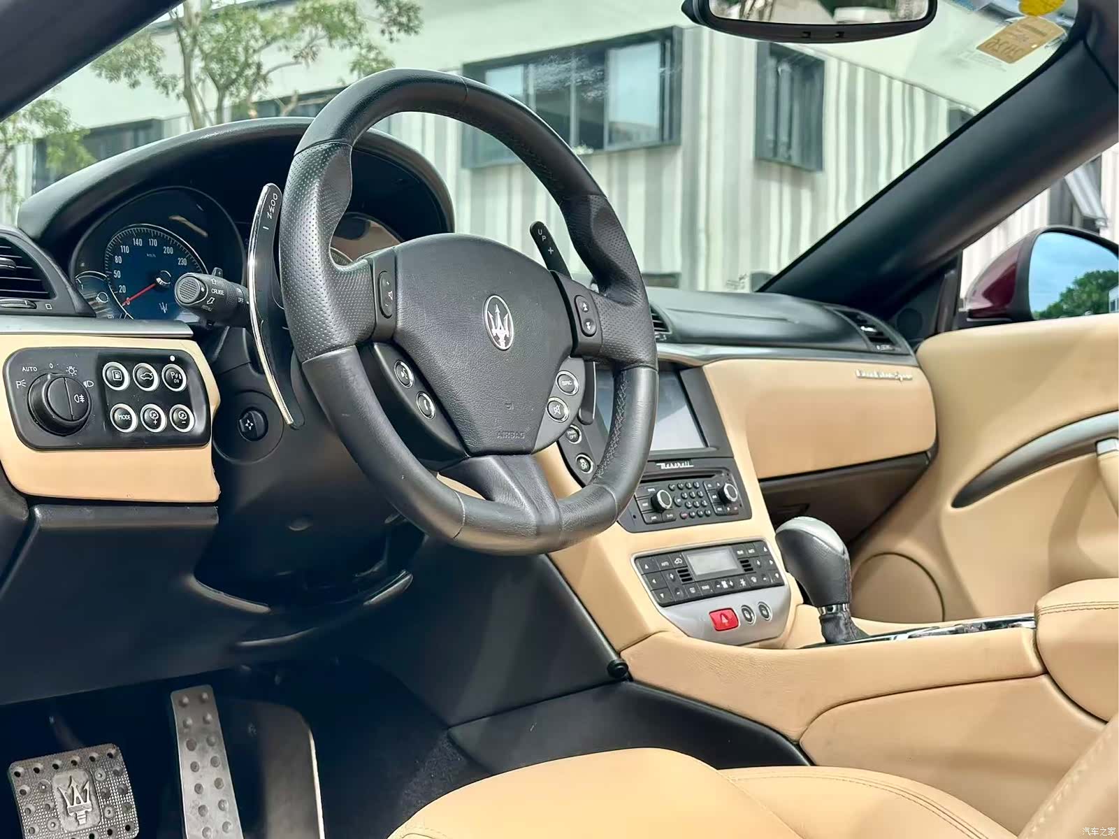 Maserati GranCabrio, 2014 6