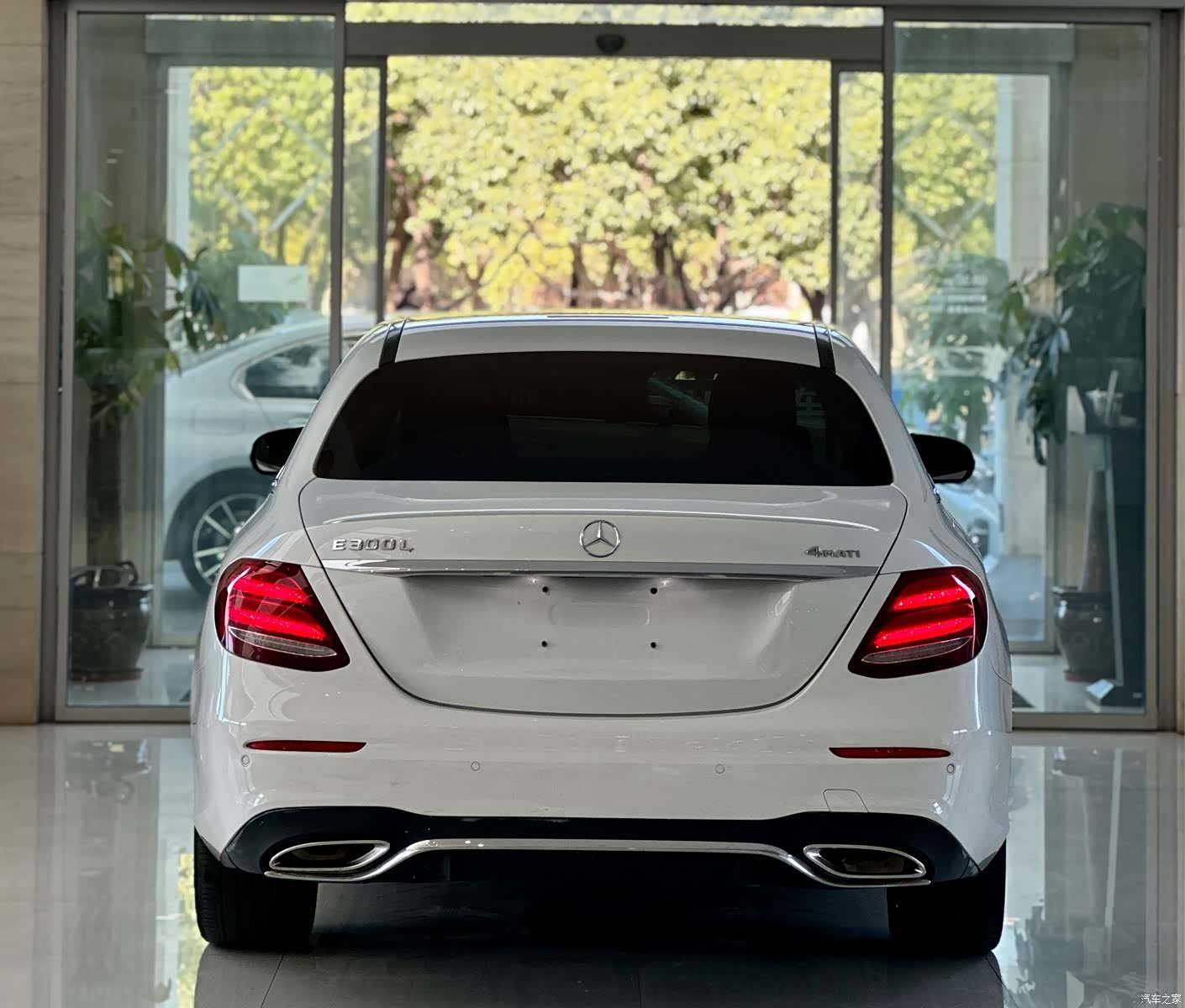 Mercedes-Benz E-Class, 2017 11